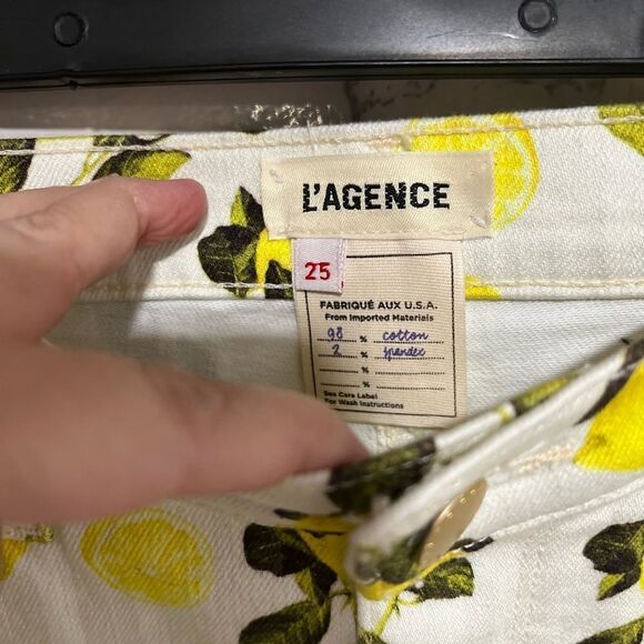 L’AGENCE AUDREY MID RISE SHORT IVORY/YELLOW LEMONS - Picture 6 of 13